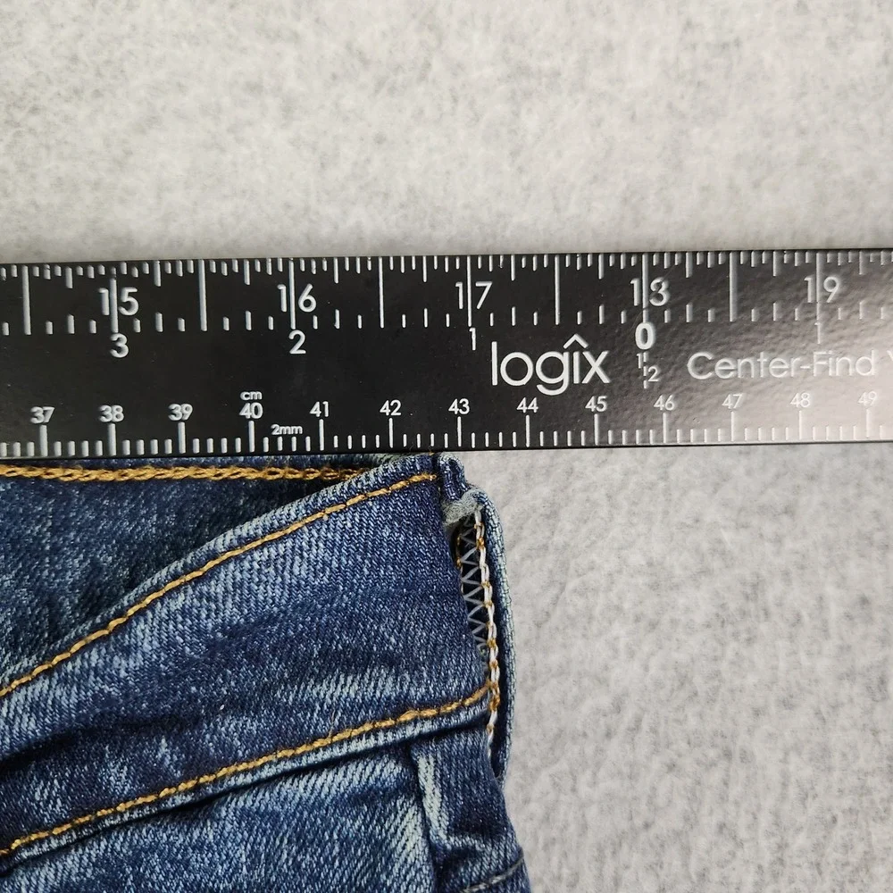 Wrangler Jeans Mens‎ 34x30 Blue Denim Medium Wash Super Stretch Straight Leg